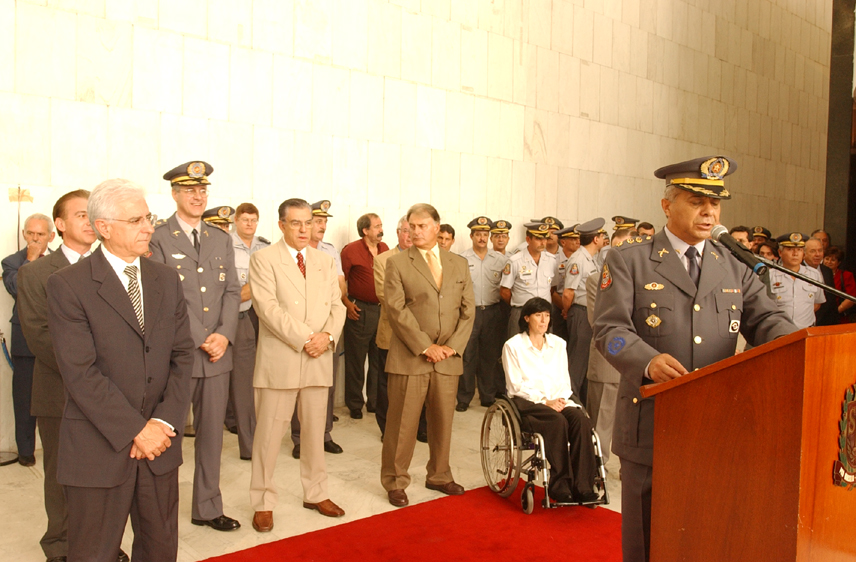 Coronel  Ademir Aparecido Ramos assume o comando da Assessoria Policial Militar da Assemblia Legislativa<a style='float:right;color:#ccc' href='https://www3.al.sp.gov.br/repositorio/noticia/hist/APMAL05mai04 Ze.jpg' target=_blank><i class='bi bi-zoom-in'></i> Clique para ver a imagem </a>